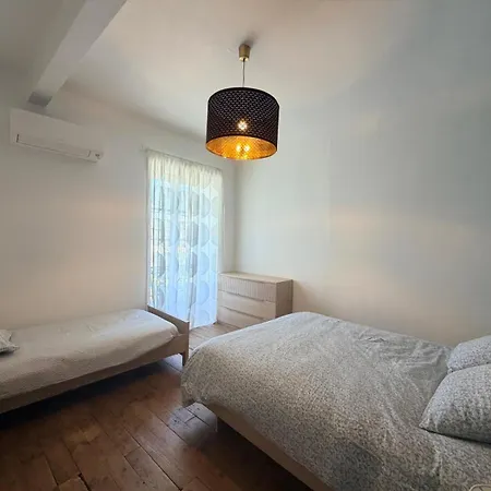Maison Avec Terrasse Ombragee, Clim, Parking *